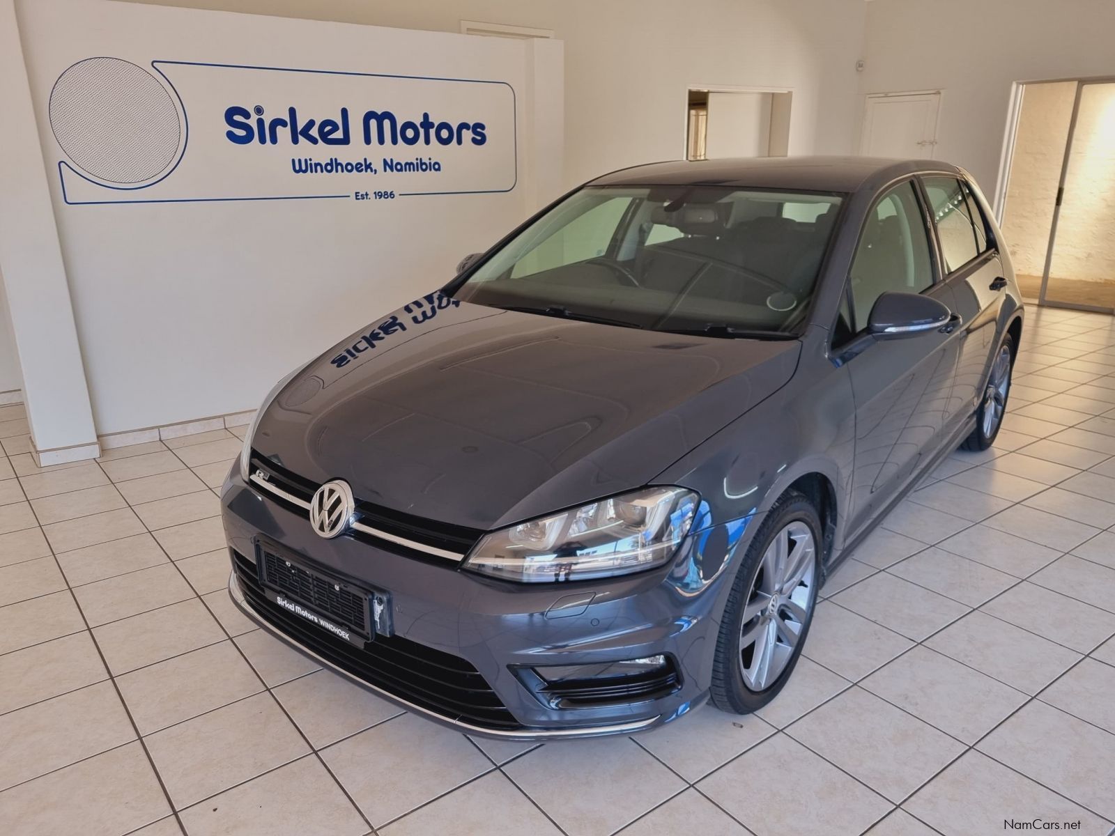 Volkswagen (LOCAL) Golf 7 TSI RLine DSG in Namibia