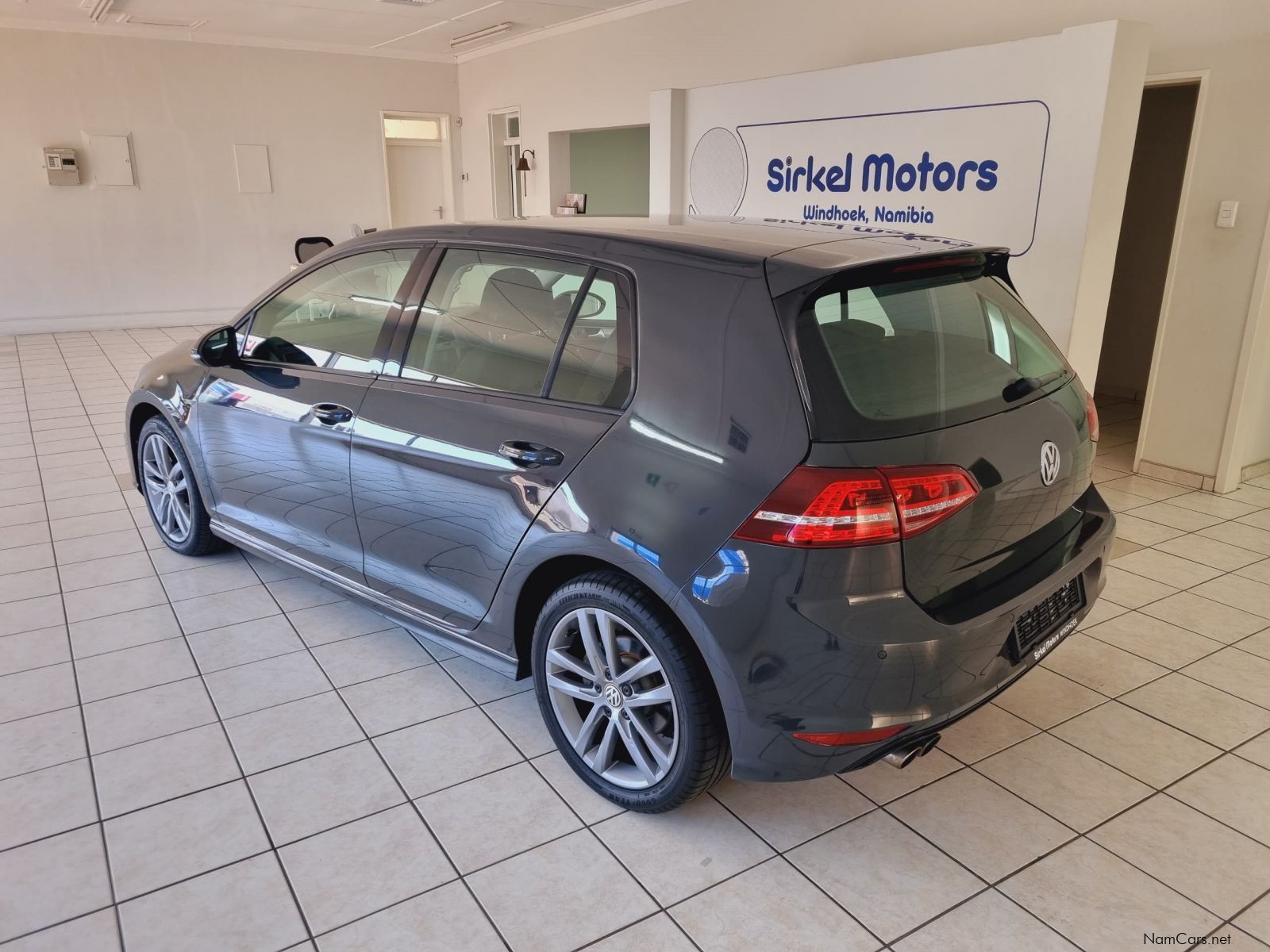 Volkswagen (LOCAL) Golf 7 TSI RLine DSG in Namibia