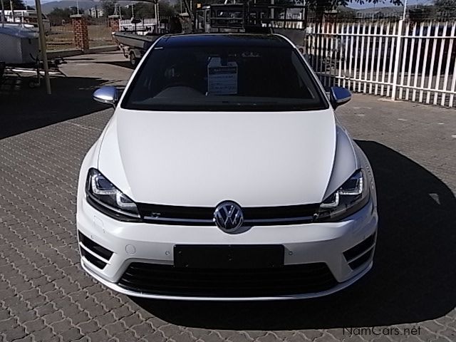 Volkswagen GOLF 7 R in Namibia