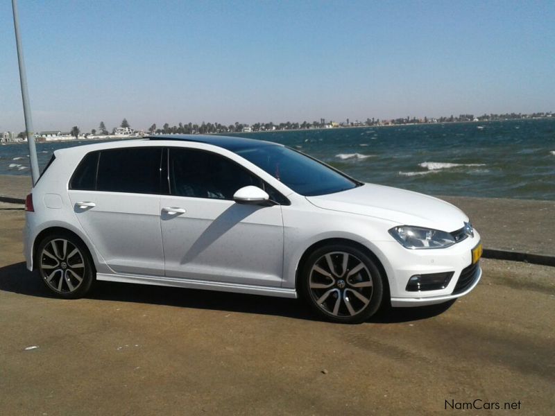 Volkswagen Golf 7 2.0TDI Highline DSG(110KW) in Namibia