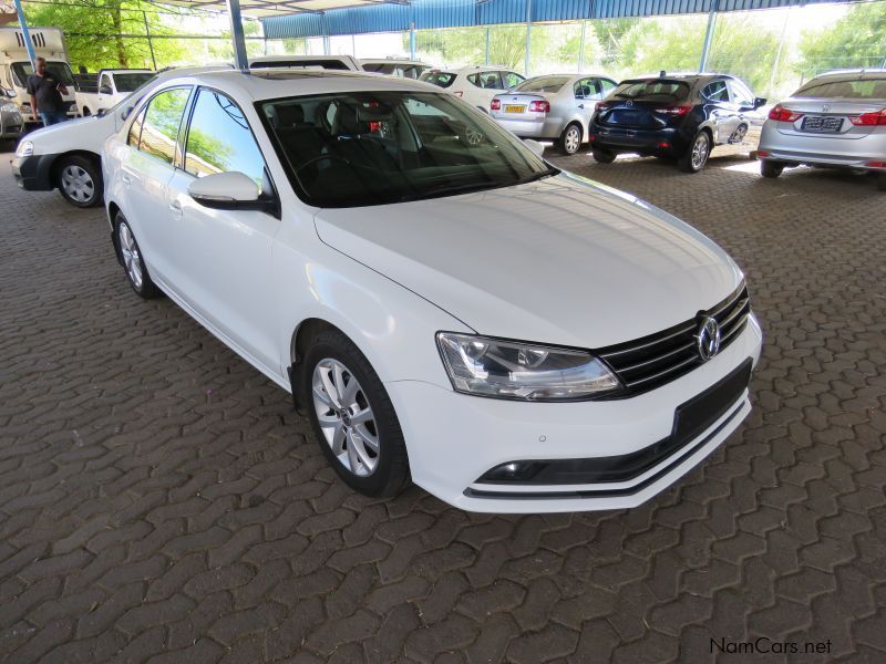 Volkswagen JETTA 1.6 TDI COMFORTLONE SUNROOF in Namibia