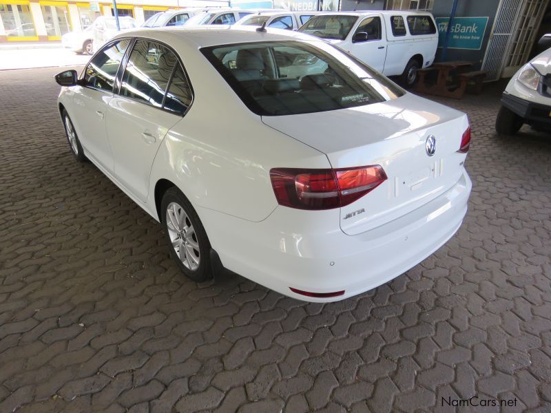 Volkswagen JETTA 1.6 TDI COMFORTLONE SUNROOF in Namibia