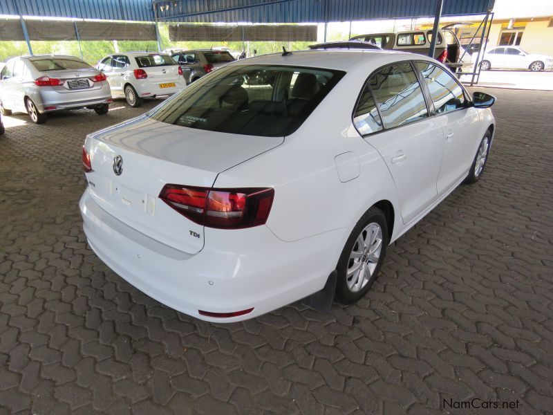 Volkswagen JETTA 1.6 TDI COMFORTLONE SUNROOF in Namibia