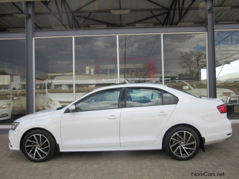 Volkswagen Jetta 1,6L TDI Comfortline DSG Diesel in Namibia