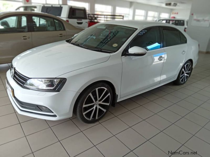 Volkswagen Jetta 1.6 TSI A/T DSG in Namibia