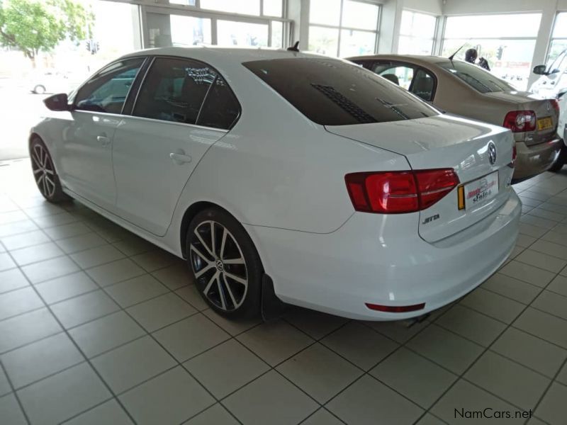 Volkswagen Jetta 1.6 TSI A/T DSG in Namibia