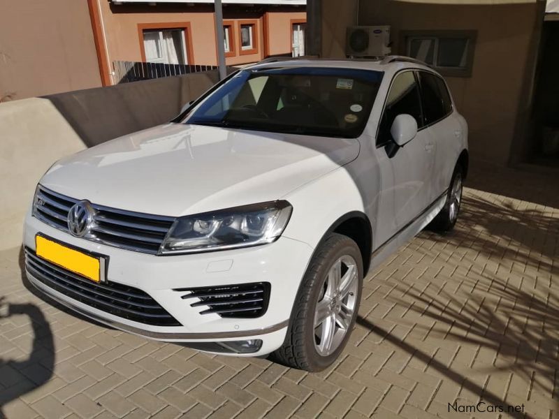 Volkswagen Toureg 3.0 TDi V6 Luxury Tip R-Line in Namibia