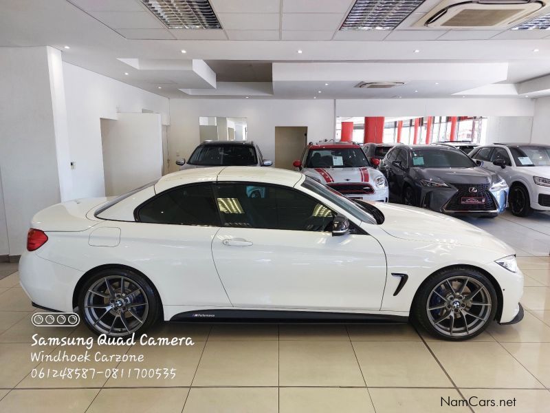 BMW 4Series 440i M-Sport Convertible A/T (F33) 240kW in Namibia