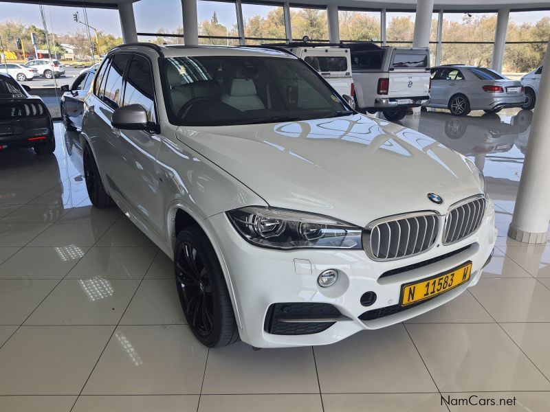 BMW X5 M50d in Namibia