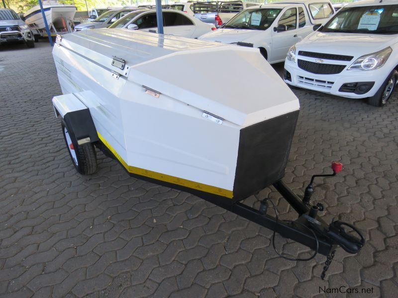 Used CAMP MASTER 1800 TOWN&COUNTRY 6 FT HIBODY NOSE CONE 2017 1800 TOWN&COUNTRY 6 FT HIBODY