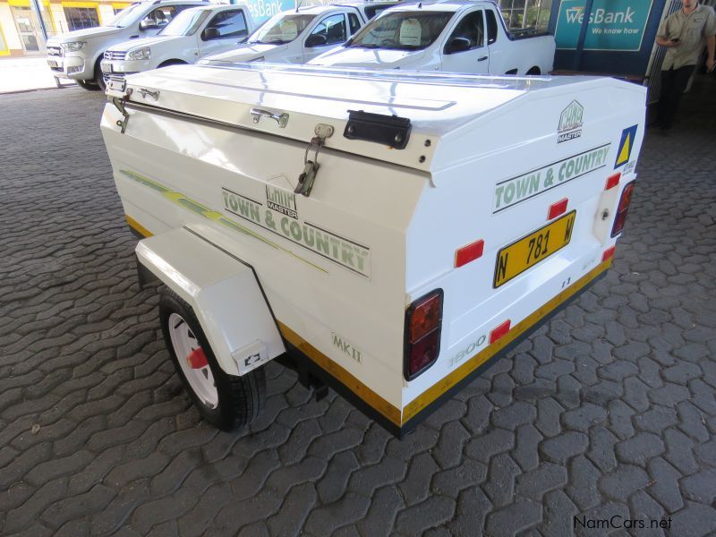 Used CAMP MASTER 1800 TOWN&COUNTRY 6 FT HIBODY NOSE CONE 2017 1800 TOWN&COUNTRY 6 FT HIBODY