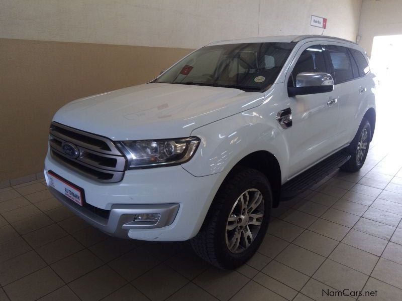 Ford EVEREST 3.2 TDCi a/T 4X4 in Namibia
