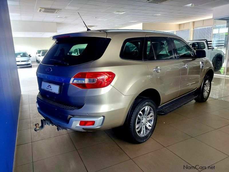 Ford Everest 2.2 TDCI XLT in Namibia