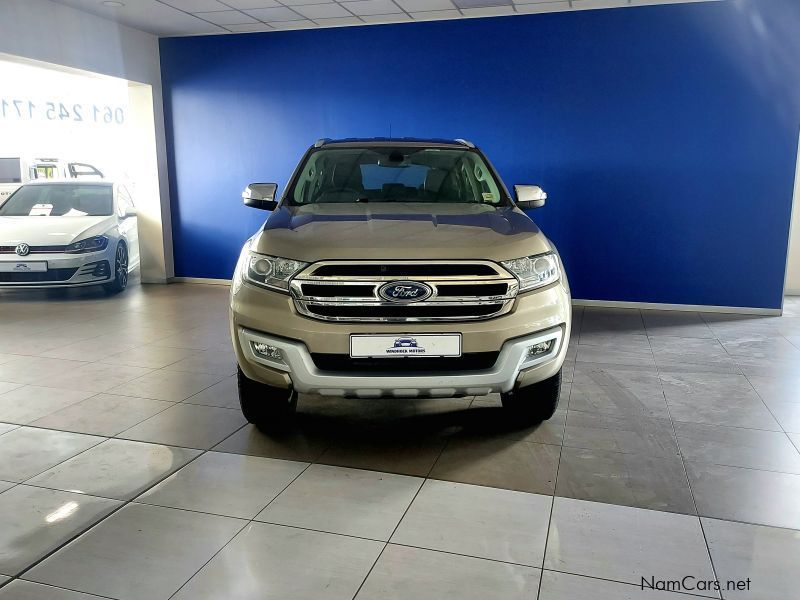 Ford Everest 2.2 TDCI XLT in Namibia