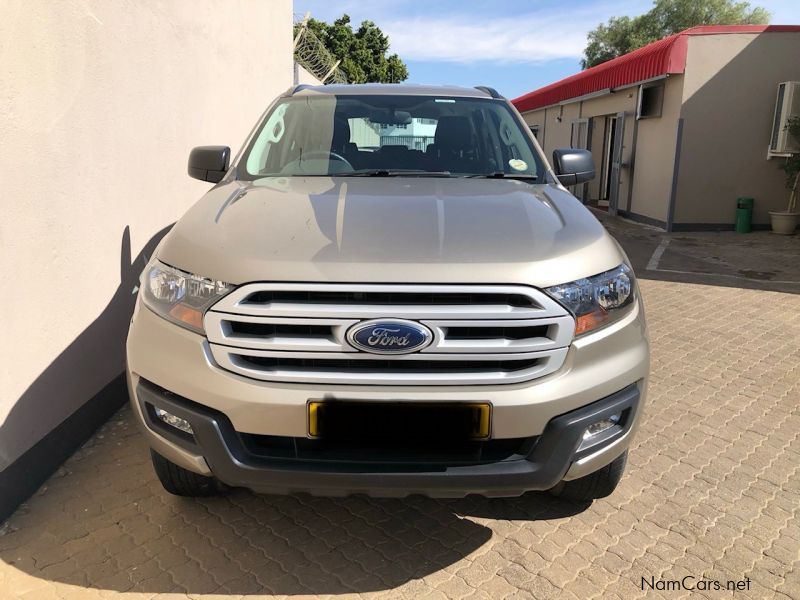 Ford Everest 2.2 XLS AT in Namibia