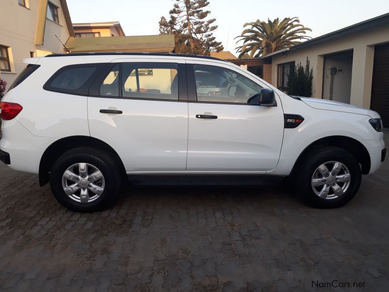 Ford Everest 2.2 in Namibia