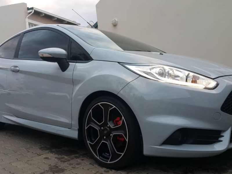 Ford Fiesta ST200 in Namibia