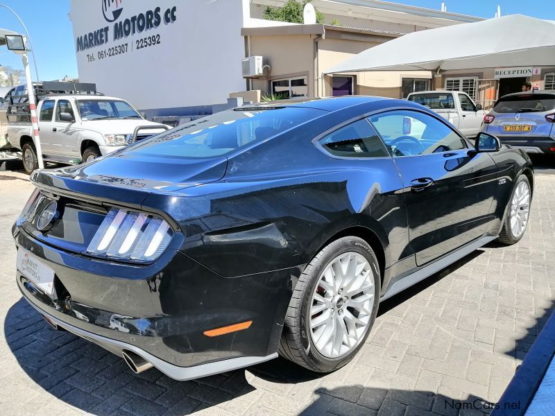 Ford Mustang 5.0 GT in Namibia