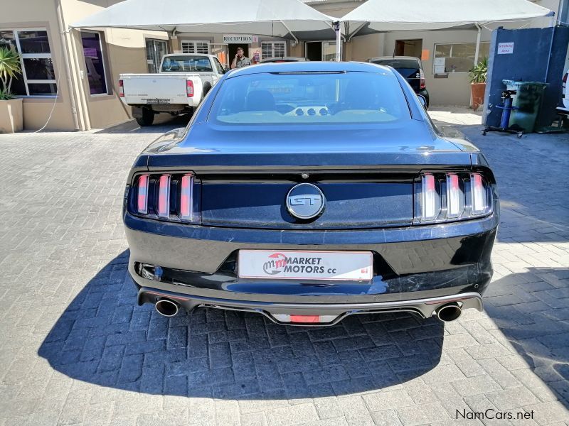 Ford Mustang 5.0 GT in Namibia