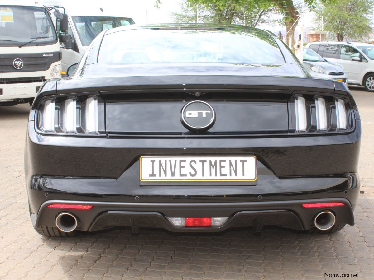 Ford Mustang 5.0GT V8 in Namibia