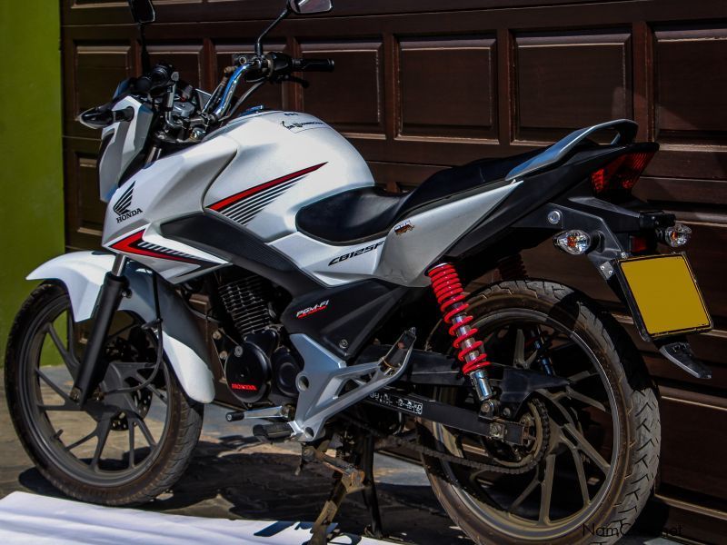 Honda CB125f in Namibia