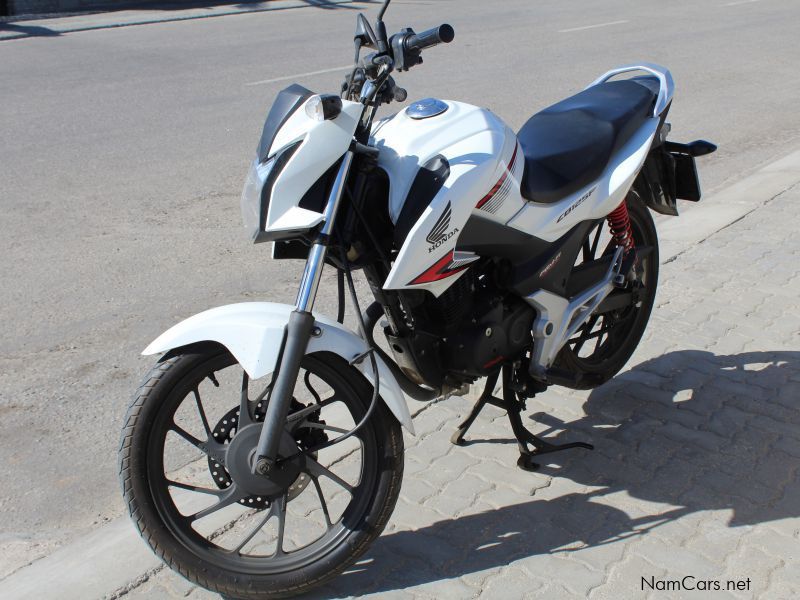 Honda CB125f in Namibia