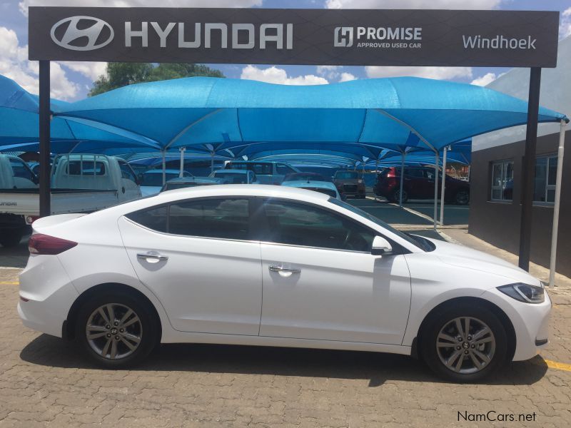Hyundai Elantra 1.6 Executive manual in Namibia