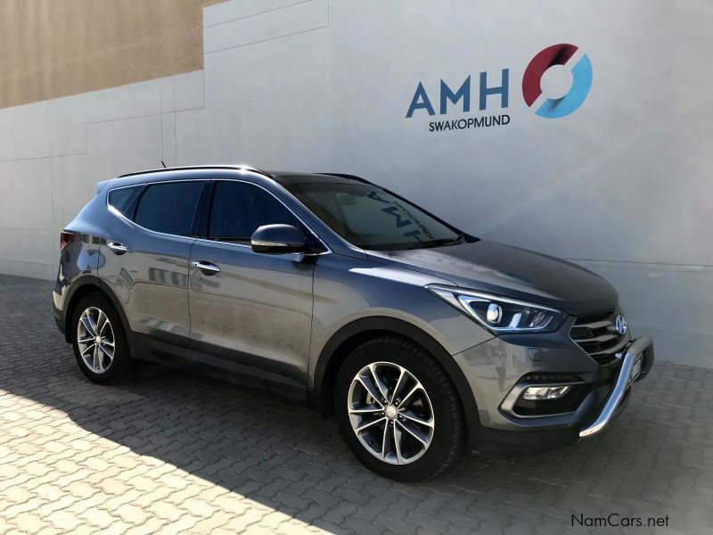 Hyundai SANTA FE 2.2CRDi ELITE AWD in Namibia