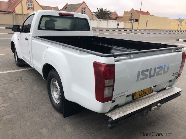 Isuzu ISUZU KB 250 BASE LEED in Namibia