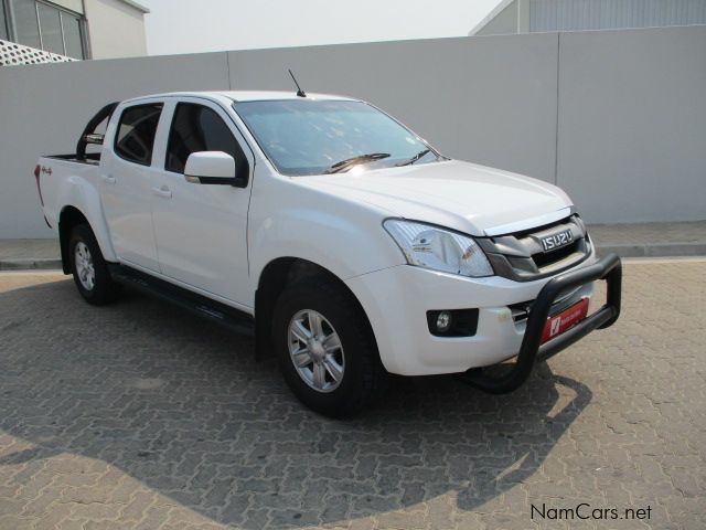 Isuzu KB 240 D/C LE 4X4 in Namibia