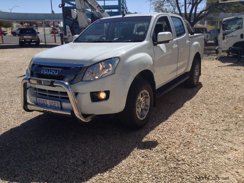 Isuzu KB 240 D/CAB 4x4 LE Petrol in Namibia