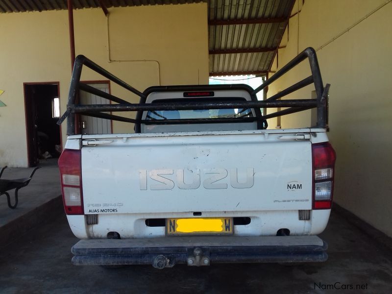 Isuzu KB 240 Fleetside 4 x 4 in Namibia