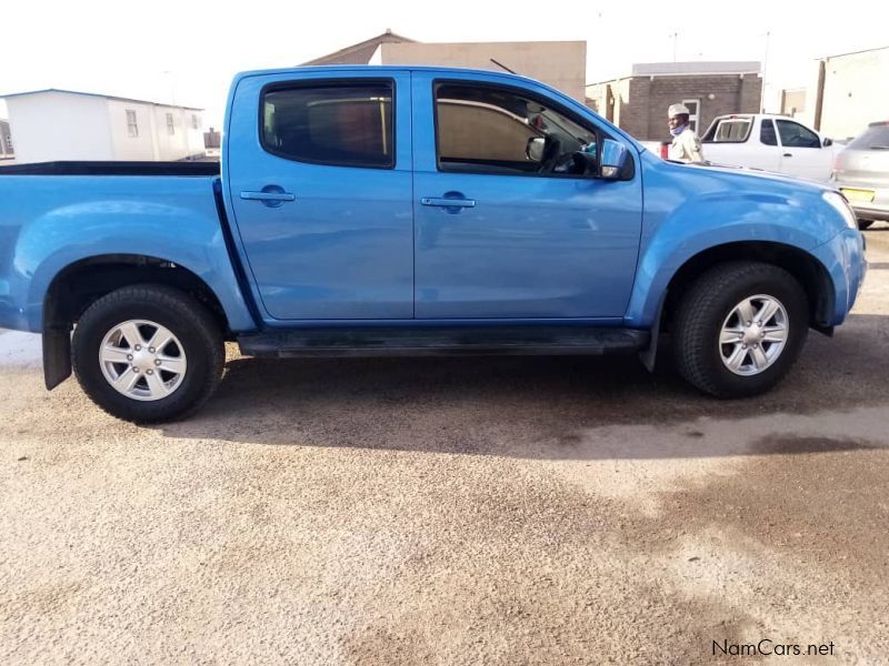 Isuzu KB 240 LE in Namibia