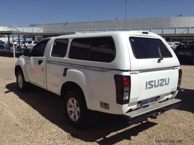 Isuzu KB 250 LEED Fleetside Single Cab in Namibia