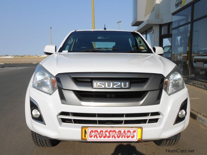 Isuzu KB 250DTEQ LE D/C 4X4 in Namibia