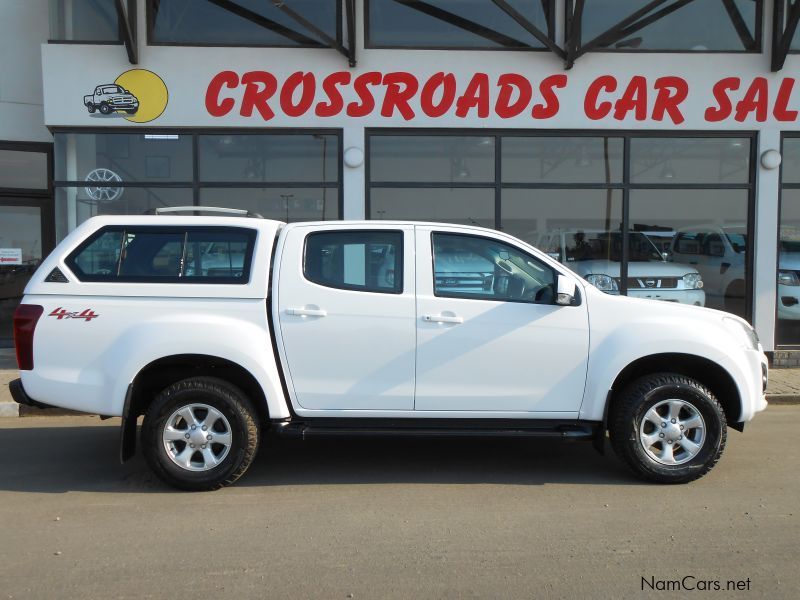 Isuzu KB 250DTEQ LE D/C 4X4 in Namibia