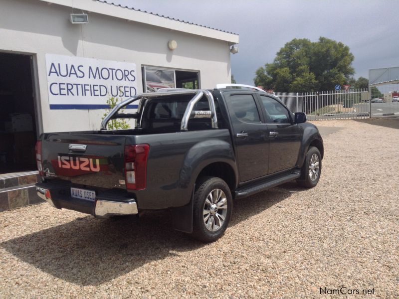 Isuzu KB 300 D-TEQ 4x2 D/CAB LX in Namibia