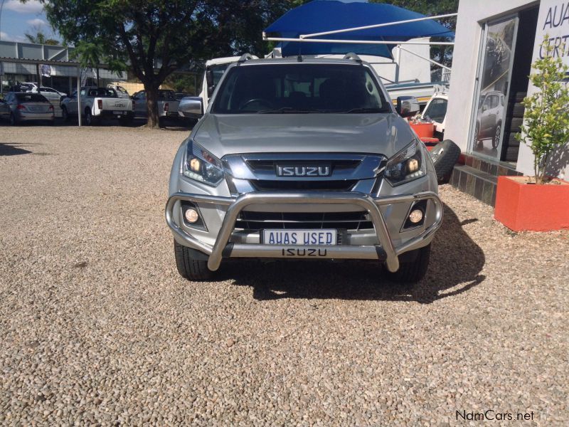 Isuzu KB 300 D-TEQ 4x4 D/CAB LX in Namibia