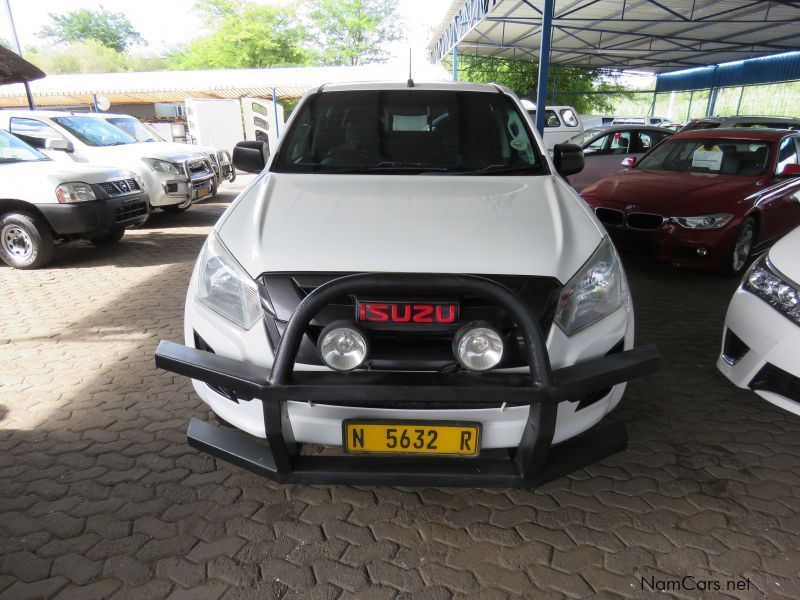 Isuzu KB250 D-TEQ LE D/CAB 4X2 HI-RIDER in Namibia