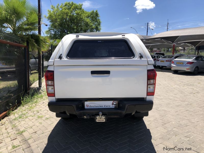 Isuzu KB250 DTEQ D/C 4x2 in Namibia