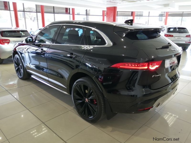 Jaguar F-Pace 3.0 V6 Supercharge AWD S 280Kw in Namibia