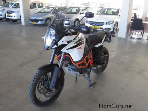 KTM 1090 R Adventure in Namibia