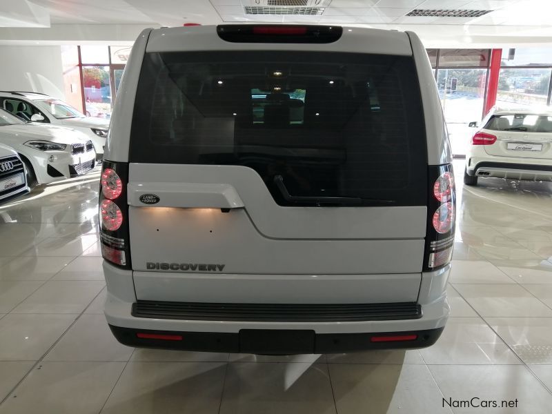 Land Rover Discovery 3.0 TDV6 HSE Graphite Edition in Namibia