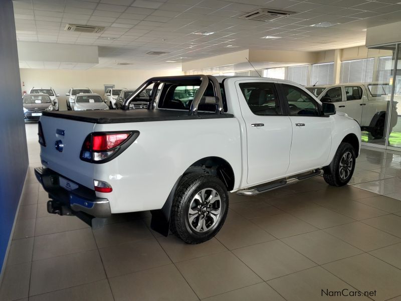 Mazda BT-50 2.2TDI SLE AT in Namibia