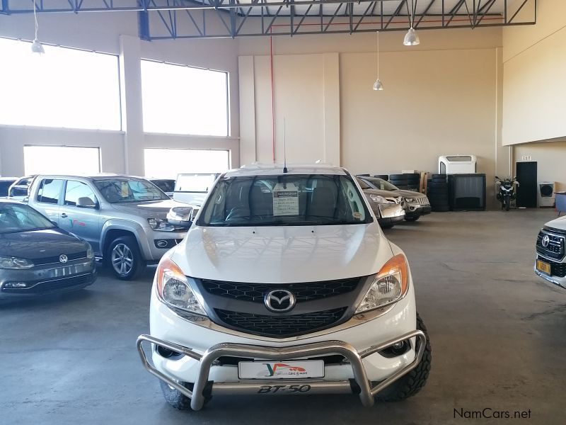 Mazda BT 50 3.2 D/Cab 4x4 in Namibia