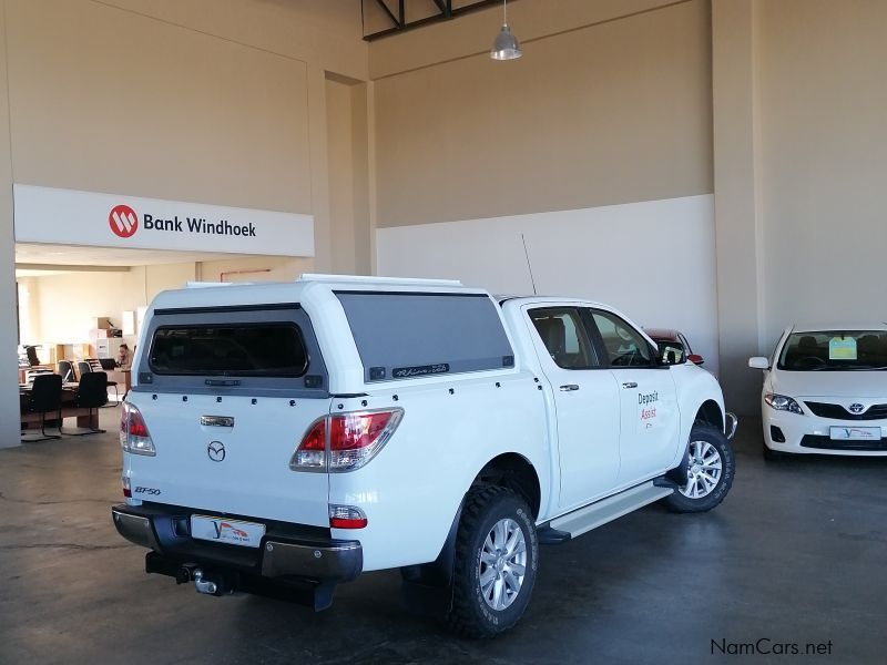 Mazda BT 50 3.2 D/Cab 4x4 in Namibia