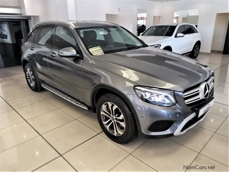 Mercedes-Benz GLC 220d 4Matic A/T in Namibia