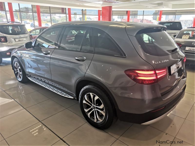 Mercedes-Benz GLC 220d 4Matic A/T in Namibia