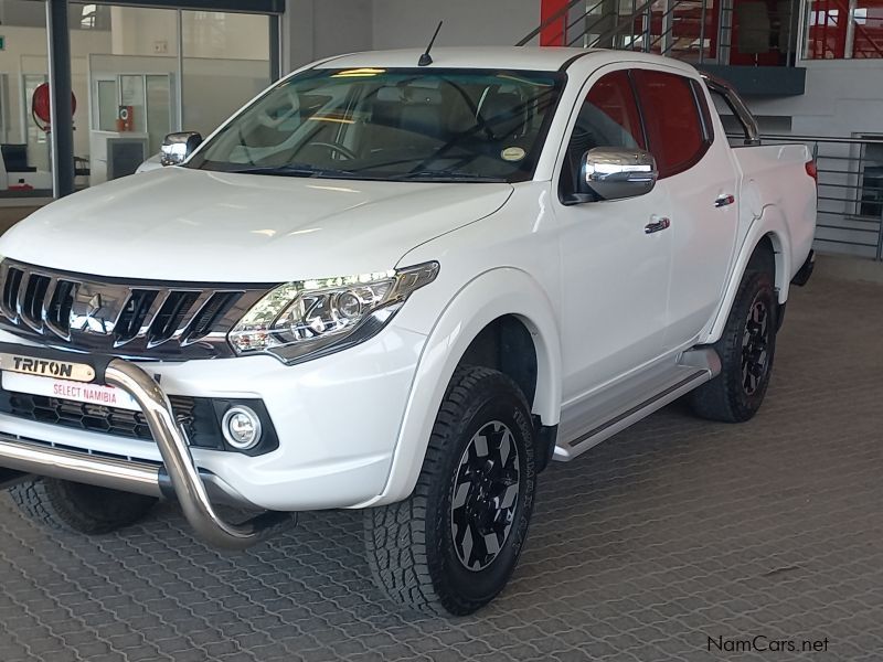 Mitsubishi Triton 2.4 Di-dc in Namibia