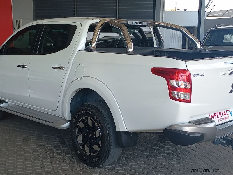 Mitsubishi Triton 2.4 Di-dc in Namibia